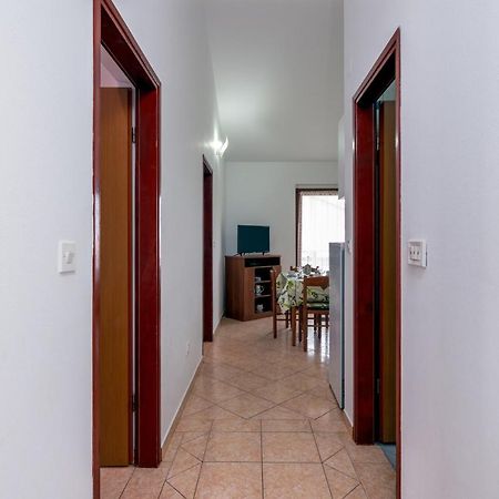 Family Friendly Apartments With A Swimming Pool Valbandon, Fazana - 2201 Stinjan Exterior photo